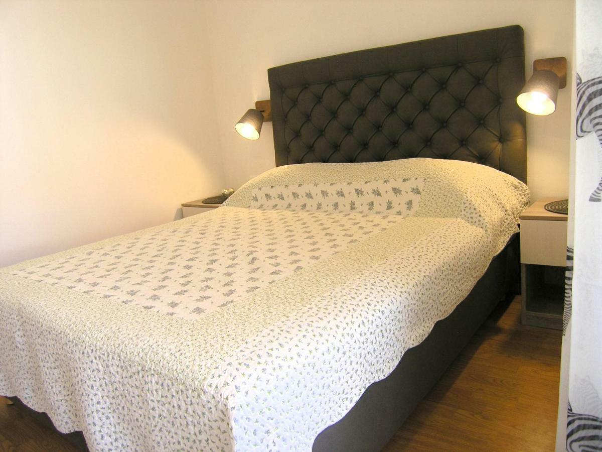 Apartment Zora Krk Town Zewnętrze zdjęcie
